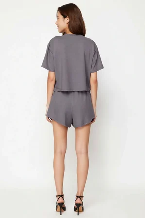 Kadın Büyük Beden Mini Etek T-shirt Takım Bisiklet Yaka Kısa Kol Geniş Paça Rahat Kesim Günlük Şık