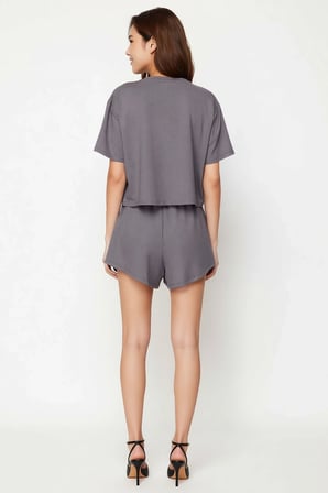 Kadın Büyük Beden Mini Etek T-shirt Takım Bisiklet Yaka Kısa Kol Geniş Paça Rahat Kesim Günlük Şık