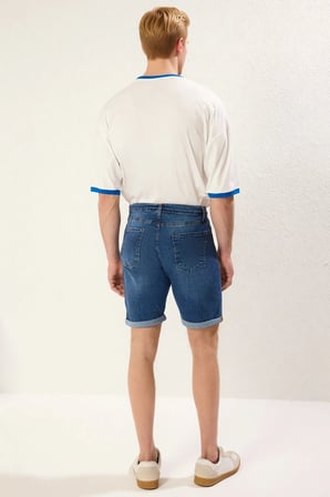 Erkek Şort Slim Fit Kot Normal Bel Destroylu Yıpratmalı Dar Paça Denim Kumaş Yazlık Kısa Boy