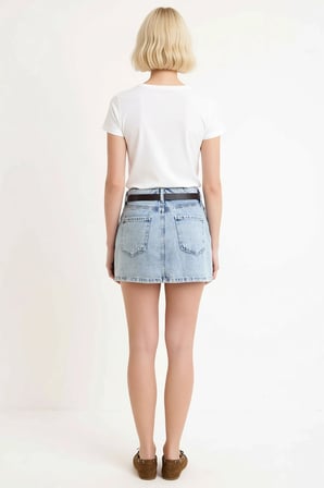 Kadın Şort Etek Denim Yüksek Bel Düz Desen Kısa Paça Kemer Detaylı Rigid Dokuma Spor