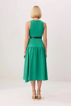 Kadın Kolsuz Maxi Elbise Kemerli Halter Yaka Skater Kesim Astarlı Polyester Dokuma Günlük Rahat