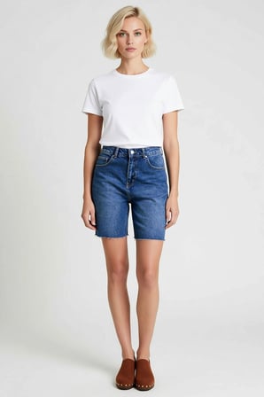 Kadın Şort Yüksek Bel City Denim Boru Paça Kısa Kesim Düz Desen Rigid Dokuma Estetik