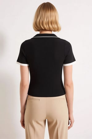 Kadın Bluz Polo Yaka Kısa Kol Fitted Fitilli Örme Biyeli Esnek Kaşkorse Vücuda Oturan
