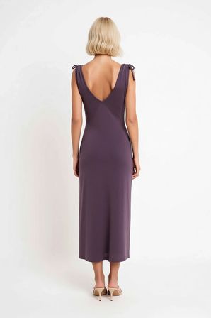 Kadın Kolsuz V Yaka Bodycon Maxi Elbise Modal Kumaş Bağlama Detaylı Astarlı Rahat Kesim Günlük Şık