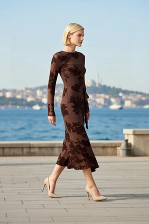 Kadın Midi Elbise Bodycon Bisiklet Yaka Uzun Standart Kol Flok Baskılı Tül Astarlı Çiçek