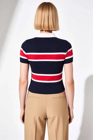 Kadın Bluz Polo Yaka Kısa Kol Triko İnce Fitilli Desenli Fitted Kesim Regular Boy Günlük Kullanım