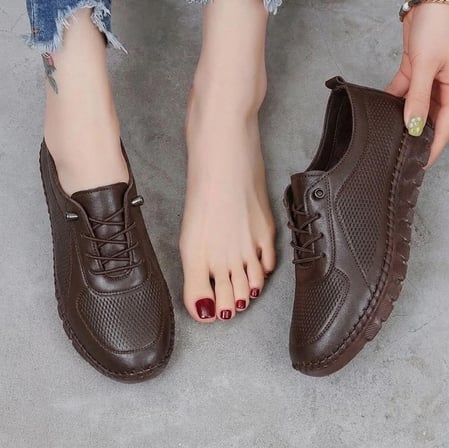 BEREN Hakiki Deri Acı Kahve Kadın Ayakkabı Lazer Delikli Ortopedik Taban Casual Günlük Yürüyüş Ayakkabısı Sneakers