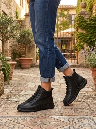 BEREN Hakiki Deri Siyah Kadın Bot Süet Garnili Bağcıklı Ortopedik Comfort Günlük Casual Sneaker Bot