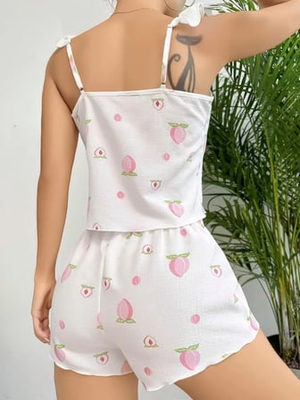Pamuklu Beyaz Üstüne Çiçek Desen Fırfır Askılı Şortlu Pijama Takımı