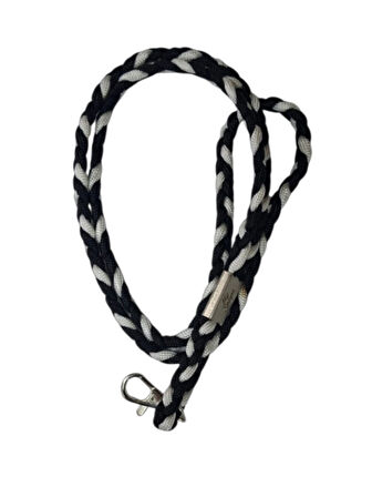 BEŞİKTAŞ ÖRGÜ TELEFON BOYUN ASKISI TÜM KILIFLARA UYUMLU