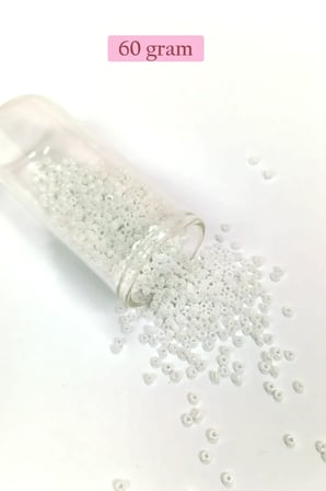 Dökme Cam Kum Boncuk (8/0) 3 mm - 60 Gram - Parlak Beyaz - BNC194