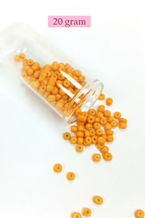 Dökme Cam Kum Boncuk Büyük Boy (6/0) 4 mm - 4 Renk - Toplam 80 Gram - BNC413