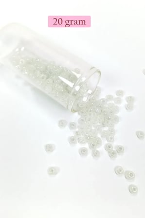 Dökme Cam Kum Boncuk Büyük Boy (6/0) 4 mm - 4 Renk - Toplam 80 Gram - BNC409