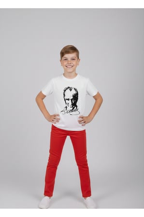 Erkek Çocuk ATATÜRK Baskılı T-Shirt Ve Kırmızı Keten Pantolon Takım 23Nisan Ve özel Günler