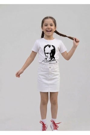 Kız Çocuk ATATÜRK Baskılı T-Shirt Ve Keten Etek Takım 23 NİSAN-Özel Bayramlar