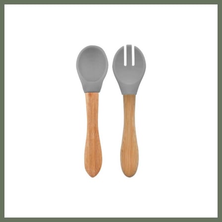 Bezos Mama Kaşığı ve Çatal Seti Powder Grey · Renk: Powder Grey BEZOS1