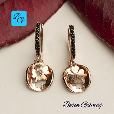 Oniks Taşlı İkili Yonca Sallantılı Halka Küpe