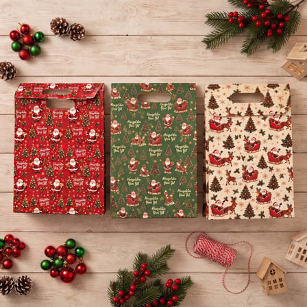 BakGelAl 3'lü Yılbaşı Hediye Çantası Seti 24x35x9 cm – Noel Baba ve Geyik Desenli Büyük Boy Yılbaşı Hediye Paketi Çantası