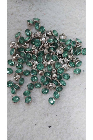 Taşlı Zümrüt Yeşil  Metalize Alttan Ayaklı Abiye Düğme 1 Cm 18 Boy 11mm  ( 20 ADET )