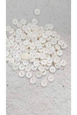 17 Mm  20 Boy KREM 2 Delikli Polyester Düğme (20 ADET)