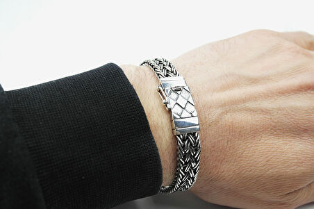 El Örmesi Baklava Desen Kilitli Gümüş Erkek Bileklik