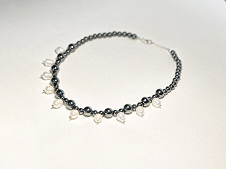 İNCİLİ HEMATİT KOLYE