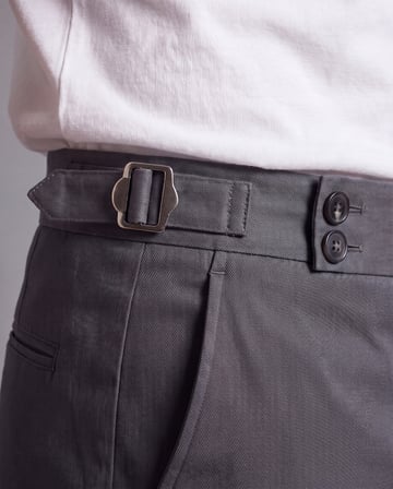 Erkek Toka Detaylı Kumaş Pantolon