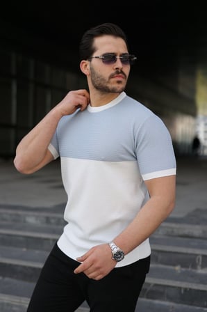 Erkek Renk Bloklu Bisiklet Yaka Kısa Kollu Triko Tişört