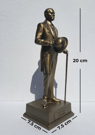 Şapkalı Atatürk Heykeli Biblo - Küçük Boy