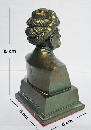 Yavuz Sultan Selim Büstü