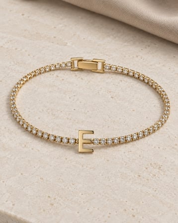14K Altın Renginde E Harfli Taşlı İnce Tenis Kadın Bileklik