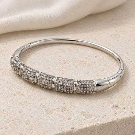 XP Aura Işıltısı Gümüş Renk Taşlı Kadın Kelepçe Bileklik – 15–16,5 cm (57)
