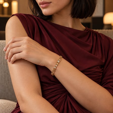 XP Özel Seri V Aura Gold Renk Taşlı V Motifli Kadın Bileklik - 17 - 19 cm