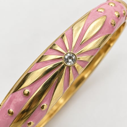 Dora’s Shine Solaris Pembe Mineli Bileklik – Güneş Motifli, Taş Detaylı, Altın Rengi Kadın Kelepçe Bileklik - 16,5 - 18 cm (60)