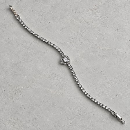 Aşkın Işıltısı – Kalp Taşlı Gümüş Renk Su Yolu Kadın Bileklik - 17 - 19,5 cm
