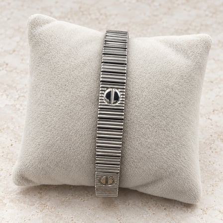 Silver Rhythm – 316L Paslanmaz Çelik Gümüş Renk Çizgili Dokulu Esnek Lastikli Kadın Bileklik - 15 - 16,5 cm (57)