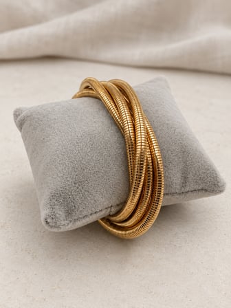 Golden Vortex Çok Sıralı Sarmal Kadın Bileklik – 14K Altın Rengi, ZRA Muadili Tasarım - Ayarlanabilir