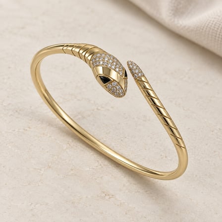 XP Serpent Aura 14K Altın Rengi Taşlı Yılan Figürlü Kadın Kelepçe Bileklik - 16,5 - 18 cm (60)