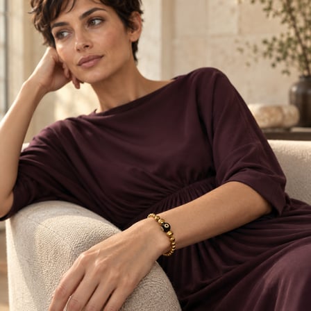 Dora’s Shine Gece Tılsımı – 316L Paslanmaz Çelik Siyah Nazar Boncuklu Faset Kesim Altın Renk Kadın Bileklik