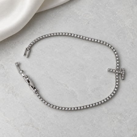 Dora’s Shine T Aura – Gümüş Renk T Harfli Işıltılı Taşlı İnce Su Yolu Kadın Bileklik - 17 - 18 cm