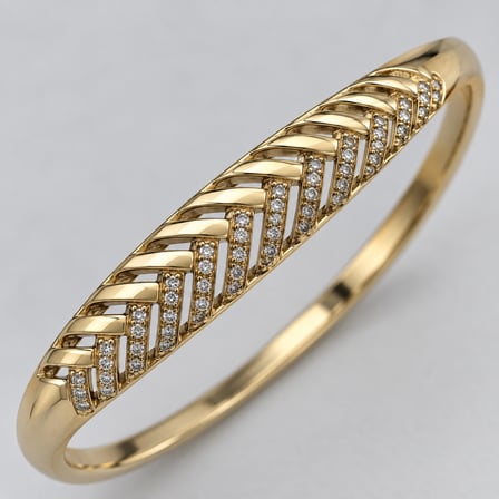 Dora’s Shine Altın Işıltısı -XP- VIP Özel Seri Taşlı Başak Desenli Gold Renk Kadın Kelepçe Bileklik - 60 numara 17,5 - 19 cm