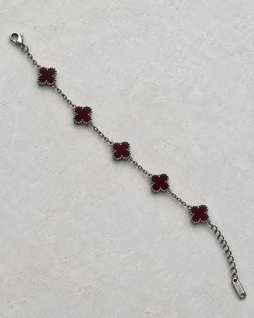 Dora’s Shine Burgundy Charm Bordo Beş Yoncalı Paslanmaz Çelik Gümüş Renk Ayarlanabilir Kadın Bileklik