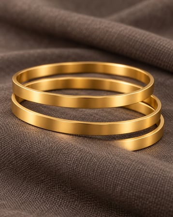 Dora’s Shine Aura Gold 3’lü Altın Renk Düz Yüzey Minimalist Kadın Halka Bilezik Seti - 66 numara - 21 - 22,5 cm