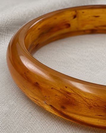Dora's Shine Amber Aura Kehribar Tonlu Yarı Saydam Damarlı Parlak Halka Kadın Bileklik - 6,5 numara - 20,5 21 cm