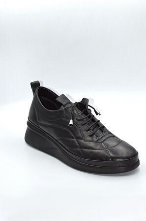 Kadın Siyah Hakiki Deri Akıllı Bağcıklu Günlük Ayakkabı