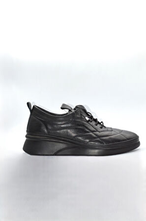 Kadın Siyah Hakiki Deri Akıllı Bağcıklu Günlük Ayakkabı