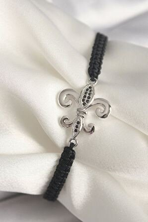 Pirinç Gümüş Renk Zirkon Taş İşlemeli Zambak Model Asansörlü Makrome Model Kadın Bileklik