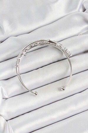 Pirinç Gümüş Renk Arpa Zirkon Taşlı Kadın Bileklik