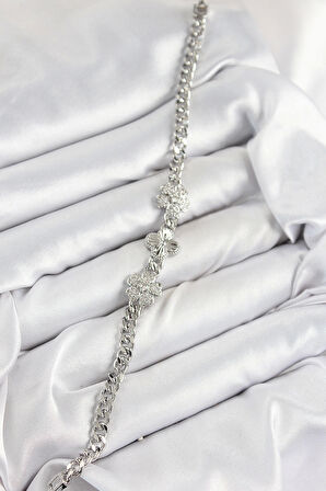 Pirinç Zirkon Taşlı Yonca Model Gümüş Renk Kadın Bileklik