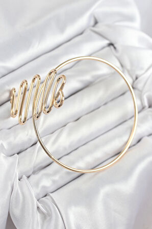 Pirinç Kıvrımlı Model Gold Renk Kadın Pazu Bileklik